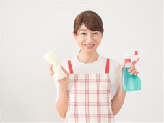 家事代行サービスで働く女性